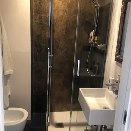 Maurizietta Privata Con Bagno Mc Nocleg ze śniadaniem