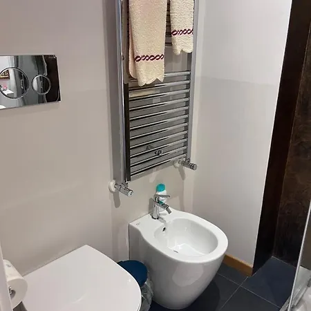 Maurizietta Privata Con Bagno Mc Oda ve Kahvaltı *